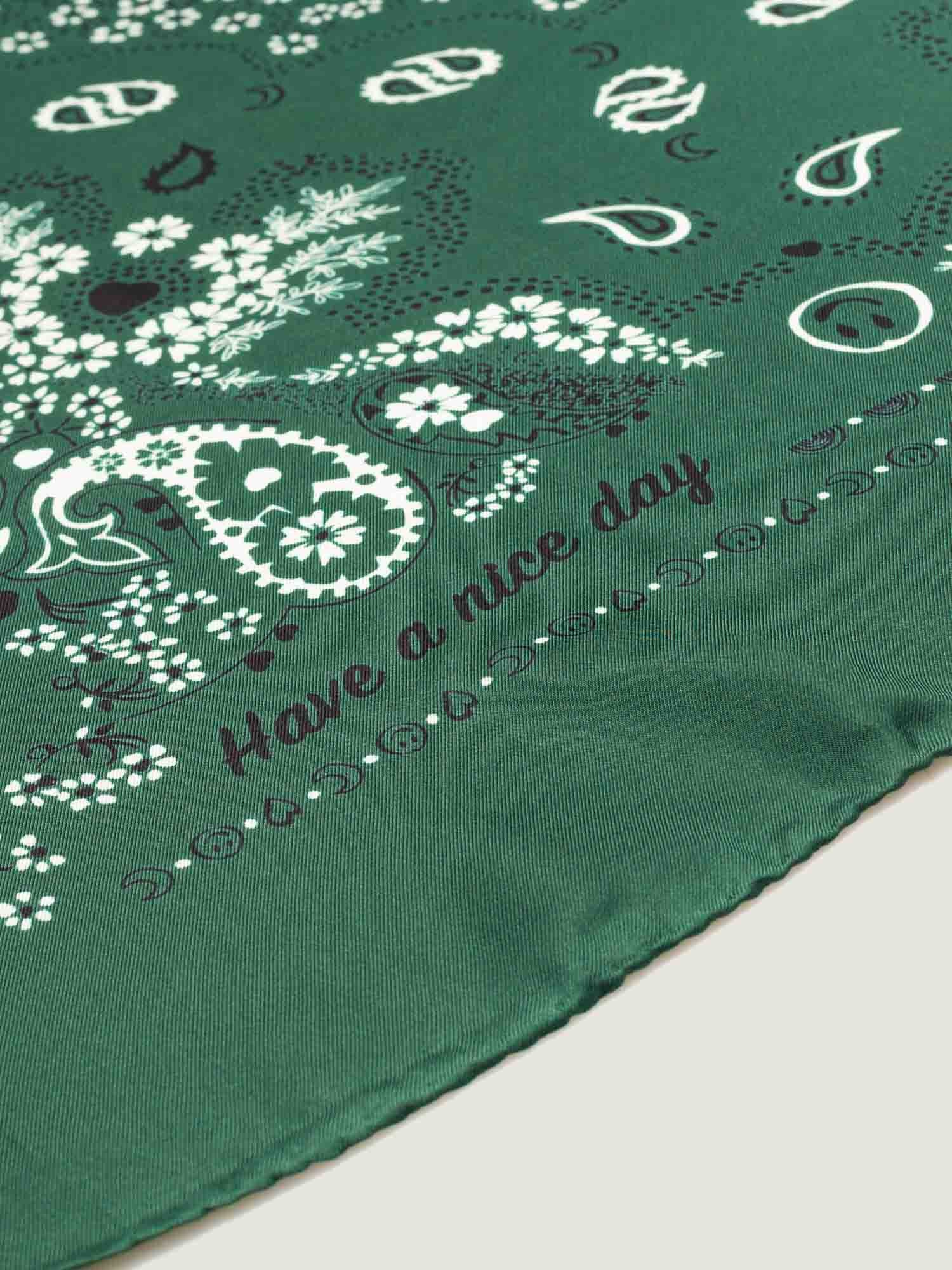 Bandana Classique en Soie - VERT BOUTEILLE - Grand Modèle - Image 5