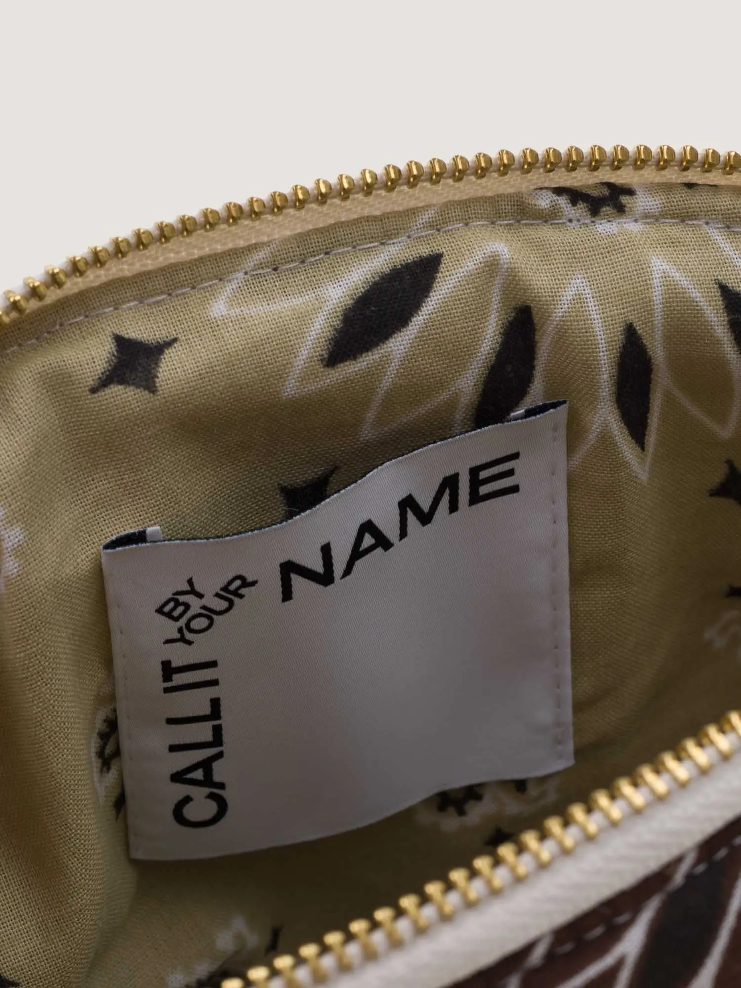 Petite trousse de Toilette - Petite broderie personnalisée - Image 4