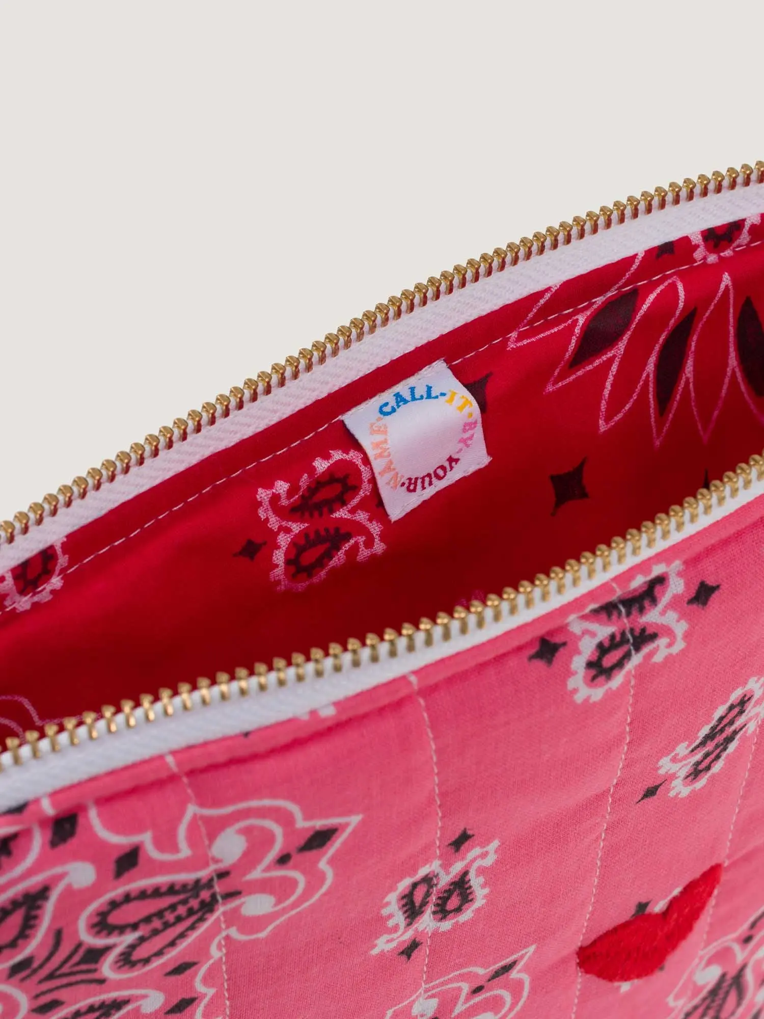 Pochette Zippée Matelassée - COEUR - Strawberry Pink / Real Red - Image 4